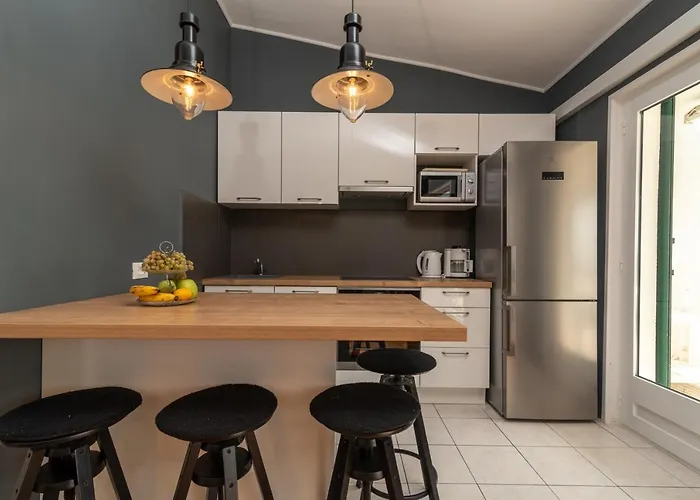 Mavarstica 16215b Apartment *